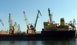 Растежът се върна, но кризата остана