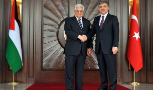 Абас е на посещение в Турция, където се срещна с президента Абдуллах Гюл