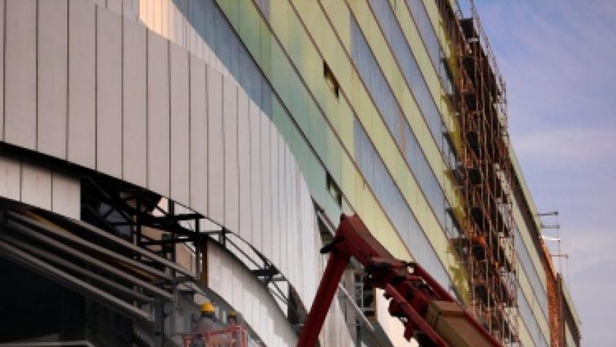 Строежа на мола на столичния бул. Ситняково