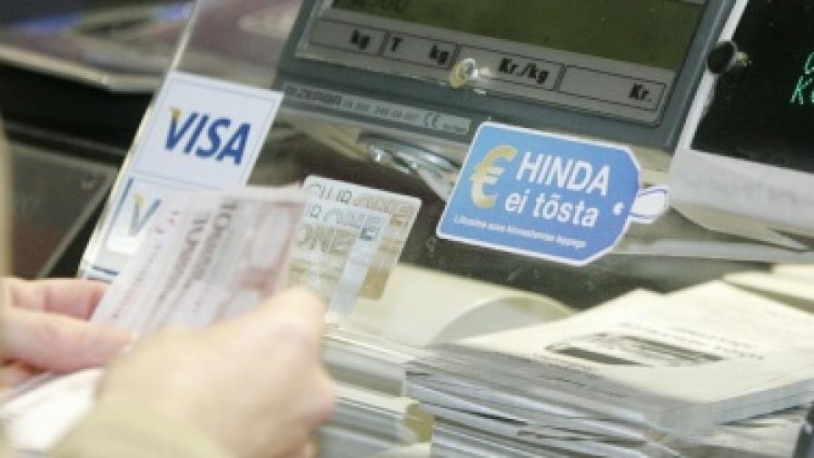 В Естония се топлят с банкноти