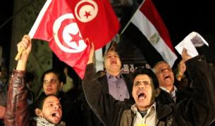 Египтяни подкрепиха в Кайро протестите в Тунис (снимка от 15 януари 2011)