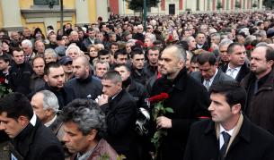 Трима планирали убийството на Еди Рама