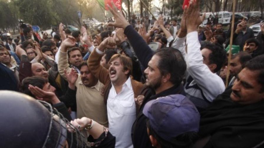 Пакистан: Протести в подкрепа на смъртното наказание за обида на исляма
