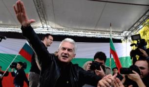 Лидерът на "Атака" Волен Сидеров на митинг в Пловдив през октомври м.г.