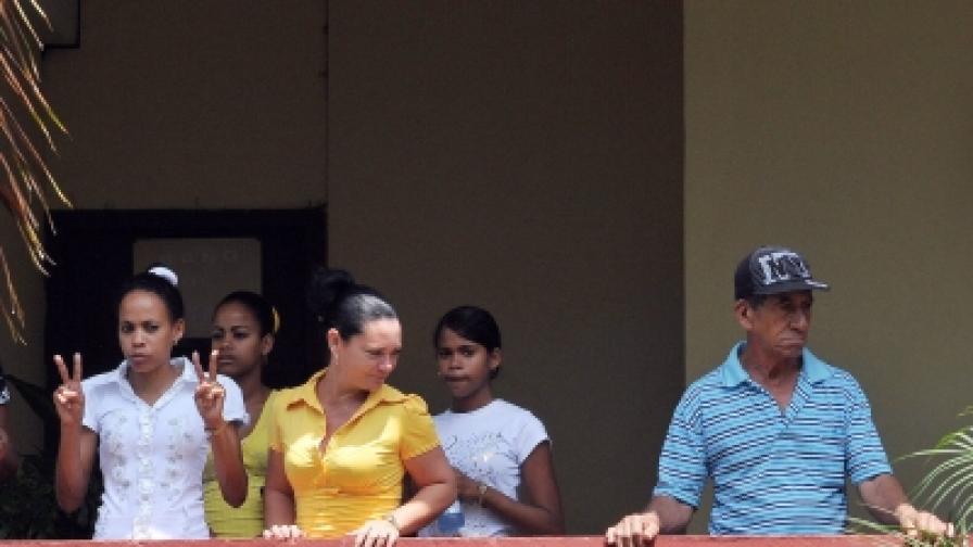 Куба освободи още политически затворници