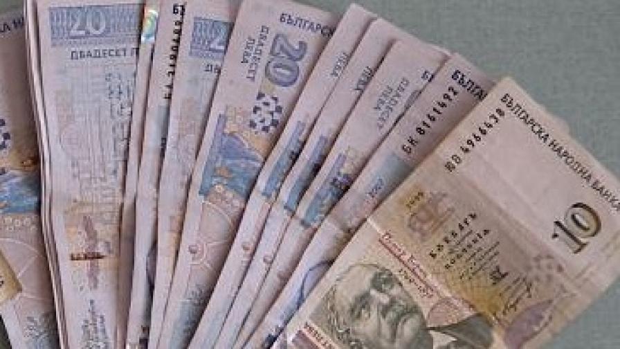 Менда Стоянова: Минималната заплата да расте по браншове