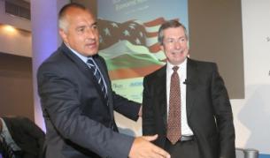 Американската търговска премиерът Бойко Борисов и посланикът на САЩ у нас Джеймс Уорлик на дискусията "Нови перспективи в търговските и икономически отношения между САЩ и България"