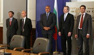 След подписването на меморандума в Министерския съвет