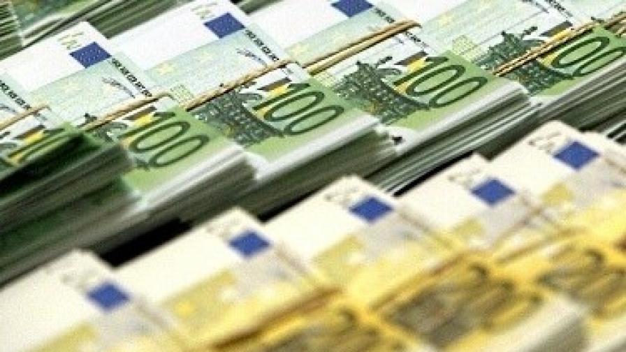 Финансовите министри от еврозоната официално одобриха кредит от 12 милиарда евро за Гърция 