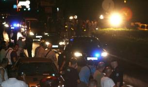 Санадер бе транспортиран с кола и голям полицейски ескорт от Австрия през Словения до Хърватия