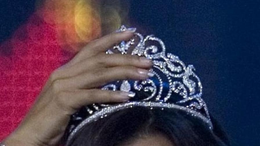 Към мексиканска мис: Без диета няма корона