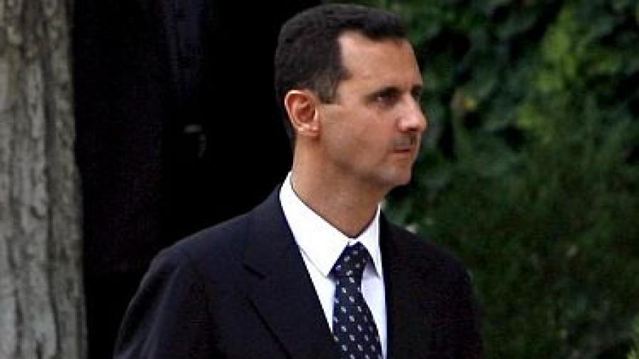 ЕС и САЩ поискаха Башар Асад да се оттегли