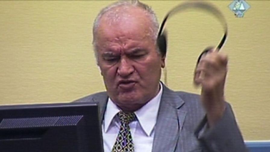 Младич отказа да разделят делото му