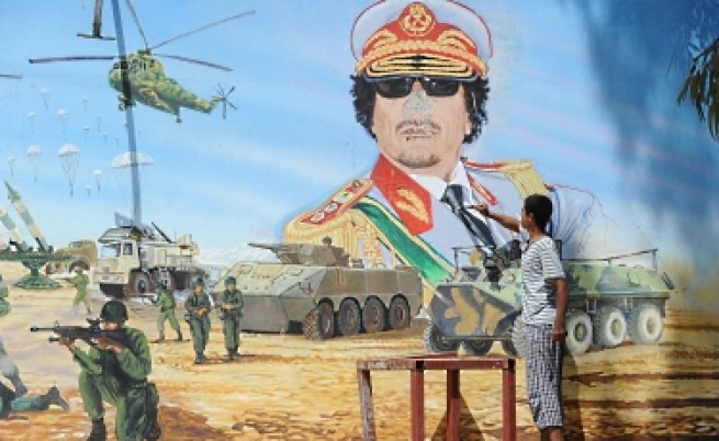 САЩ: Кадафи още е проблем за новата власт в Либия