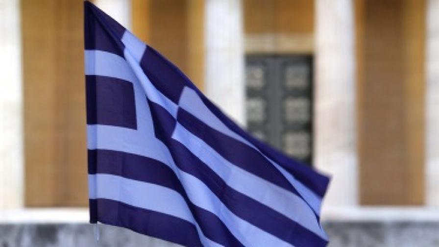 ЕС отложи спасителен заем за Гърция