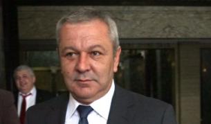 Митхат Табаков