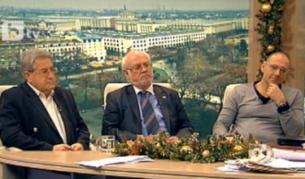 В студиото на Би Ти Ви: (отляво) Иван Гранитски, д-р Константин Тренчев, Любен Дилов-сино