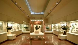 Една от залите на музея на Древна Олимпия