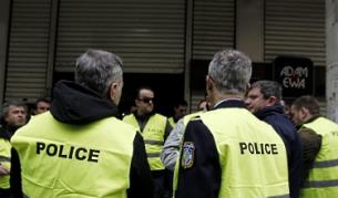 По 11 обира на час в Гърция през 2011 г.