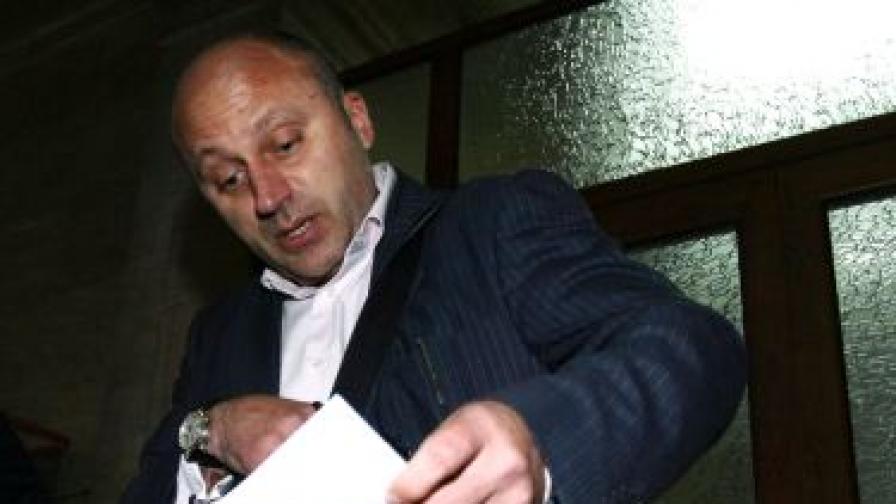 Напусналият депутат: Борисов ме е хокал само веднъж