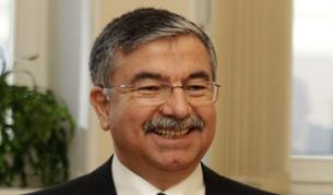 Исмет Йълмаз