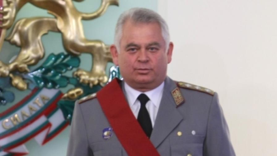 Директорът на НРС ген. Кирчо Киров получи орден "За военна заслуга" - първа степен от президента Първанов на 5 май 2011 г.