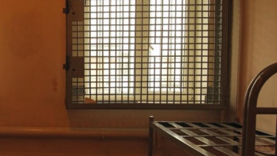 Скандални инциденти в руски затвори