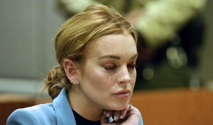 Линдзи Лоън катастрофира, в трезво състояние