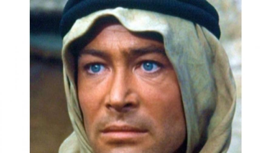 Питър О'Тул в ролята, която през 1962 г. го направи знаменит с филма "Лорънс Арабски"