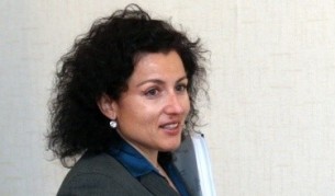 Десислада Танева