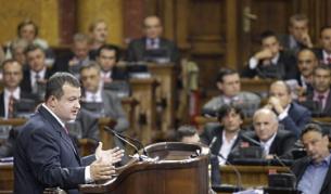 Ивица Дачич говори пред парламента