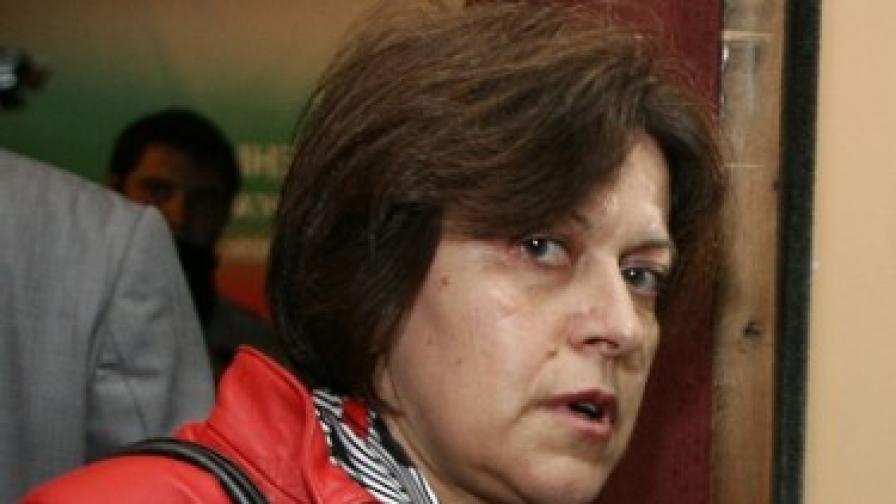 Татяна Дончева: Не може всеки председател на партията да си толерира ибрикчиите