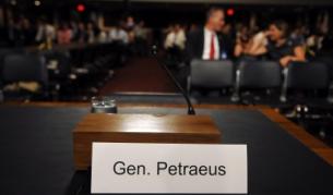 Разследване на ФБР разкрило аферата на директора на ЦРУ