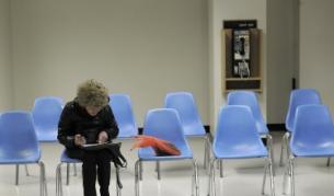 Средната възраст на българите - 42,7 години