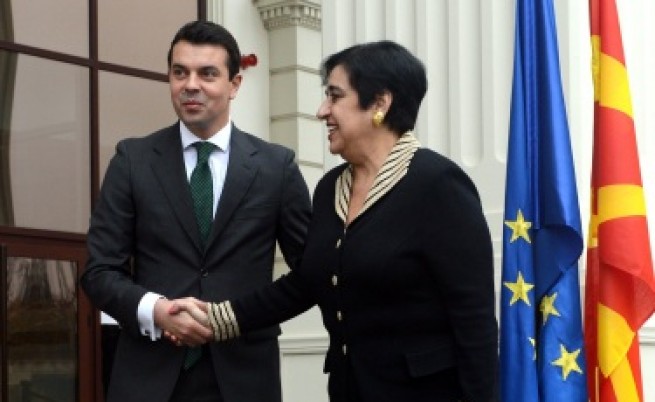България е сред страните, които не посочват дата за преговори на Македония