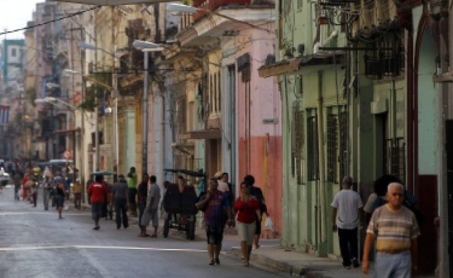 Кубинците вече ще могат да пътуват в чужбина