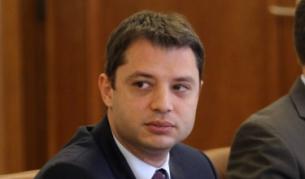 Делян Добрев