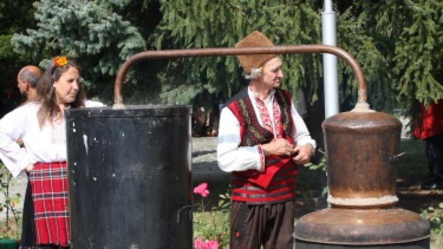 Симеон Дянков: Кунева е пропуснала възможността гроздовата ракия да се признае за българска напитка