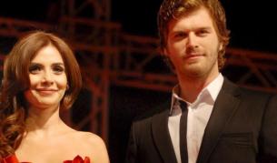 Главните герои от сериала "Перла"