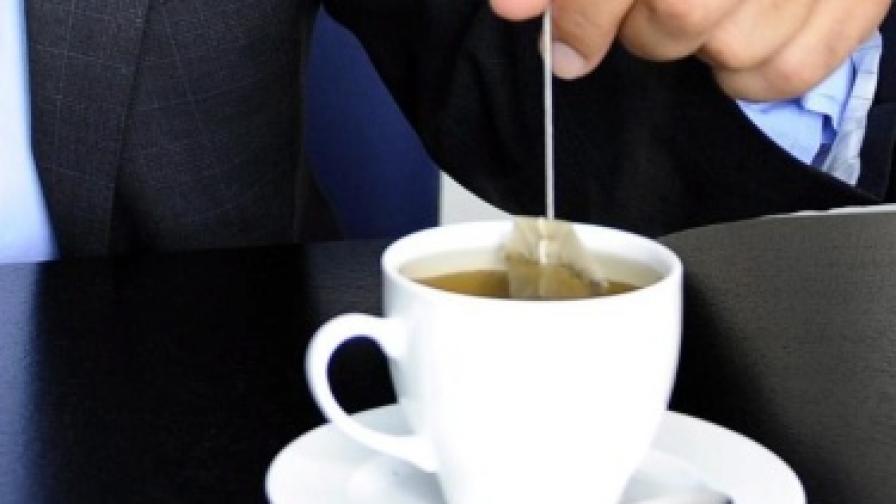 4 чаши зелен чай и чаша кафе предпазват от мозъчен инсулт