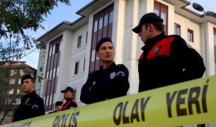 Двама ранени при експлозии в Анкара