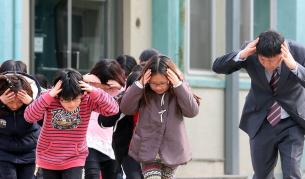 Учебна евакуация на ученици в Южна Корея