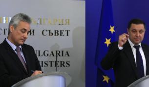 Марин Райков: Държавните служители да внимават с кого сядат на една маса 