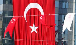 Полицията в Истанбул разби канал за трафик на жени 