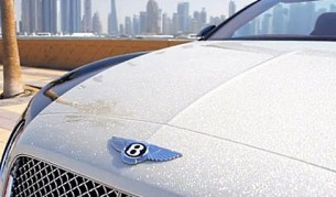 Лудостта на богатите - автомобилна боя с диаманти