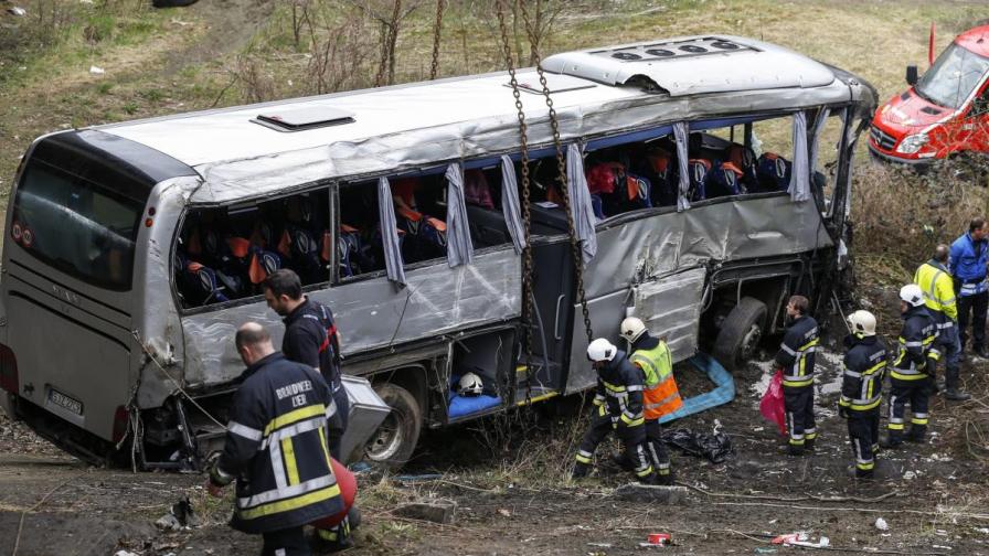 Автобус с руски деца падна в ров в Белгия