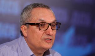 Иван Костов