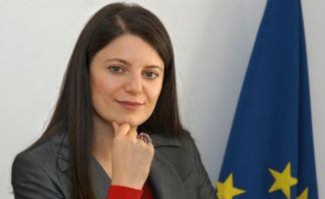 Мария Дивизиева е шеф на кабинета на Орешарски
