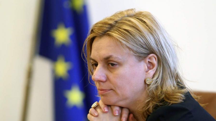 Министърът на регионалното развитие Десислава Терзиева
