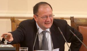 Председателят на 42-то Обикновено Народно събрание Михаил Миков